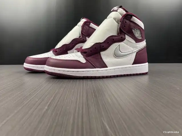 Bordeaux Jordan High 1 OG Air 555088-611 0616